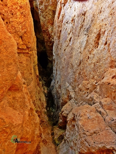 Cueva de los maquis