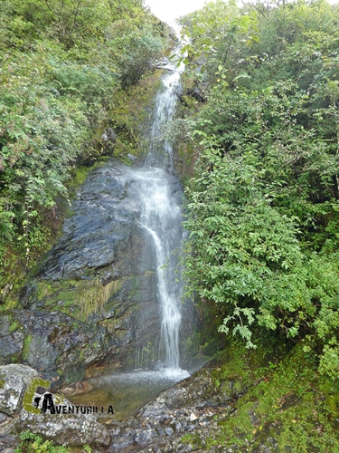 Cascada en Nepal