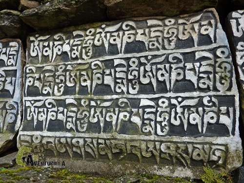 Mani stones en Nepal