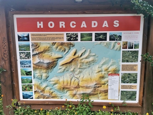 Panel en Horcadas