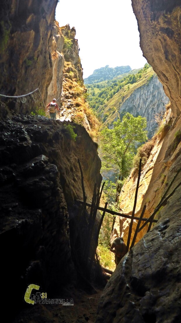 Cueva del sedo Vibolines
