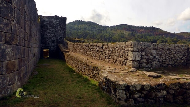 Interior del castillo de Lindoso