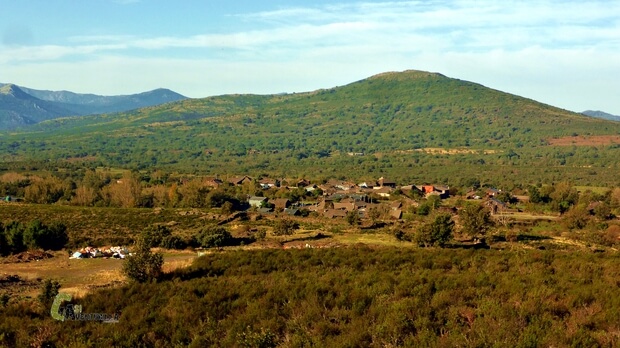 Majaelrayo subiendo al pico Ocejón