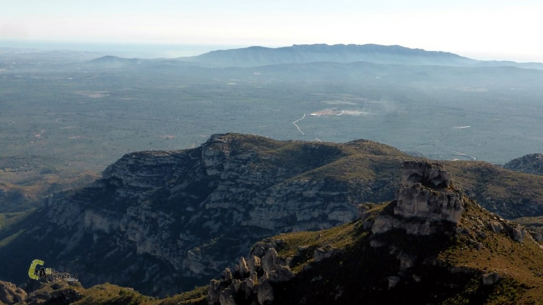 Sierra del Montsiá desde el Castell de l'Airosa
