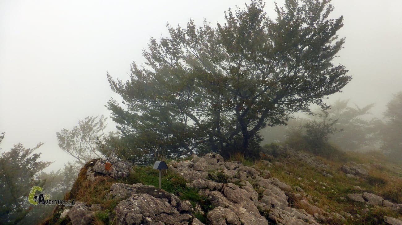 Pico Atxuri y su buzon