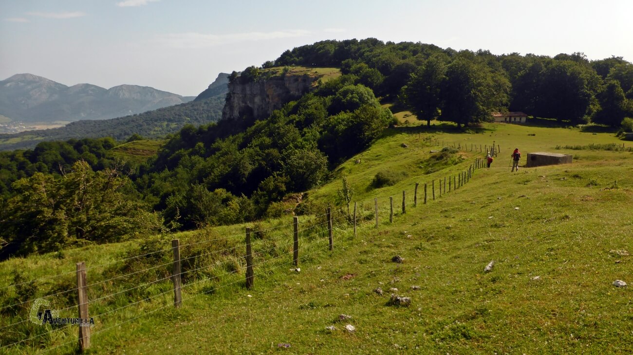 Hacia el Puerto de Munain