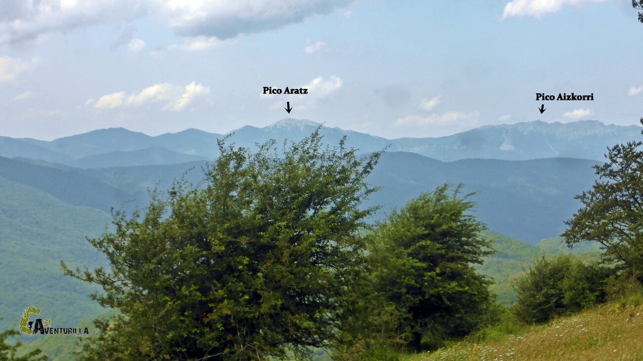 El Parque Natural de Aizkorri-Aratz desde el pico Alleko