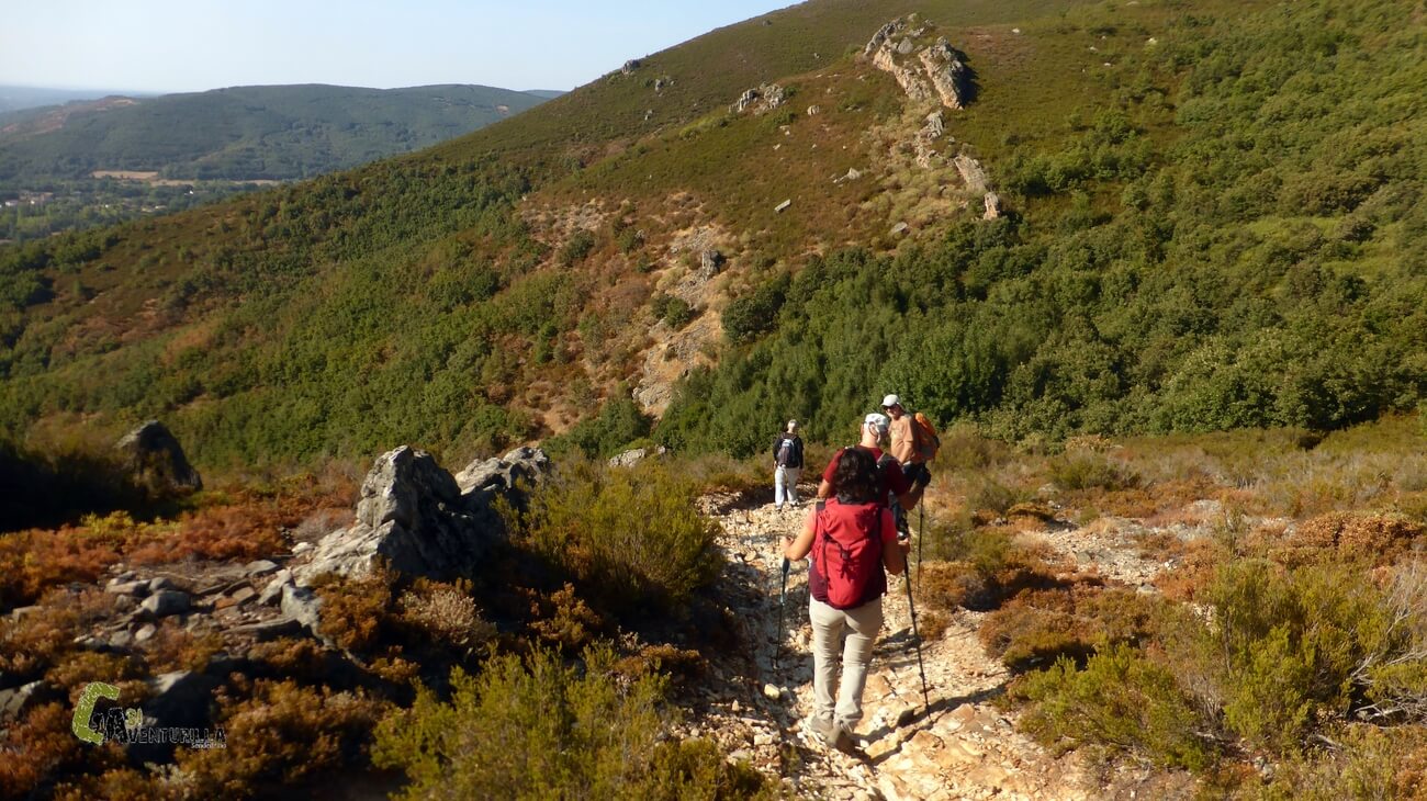 Descendiendo de la Peña Morquera