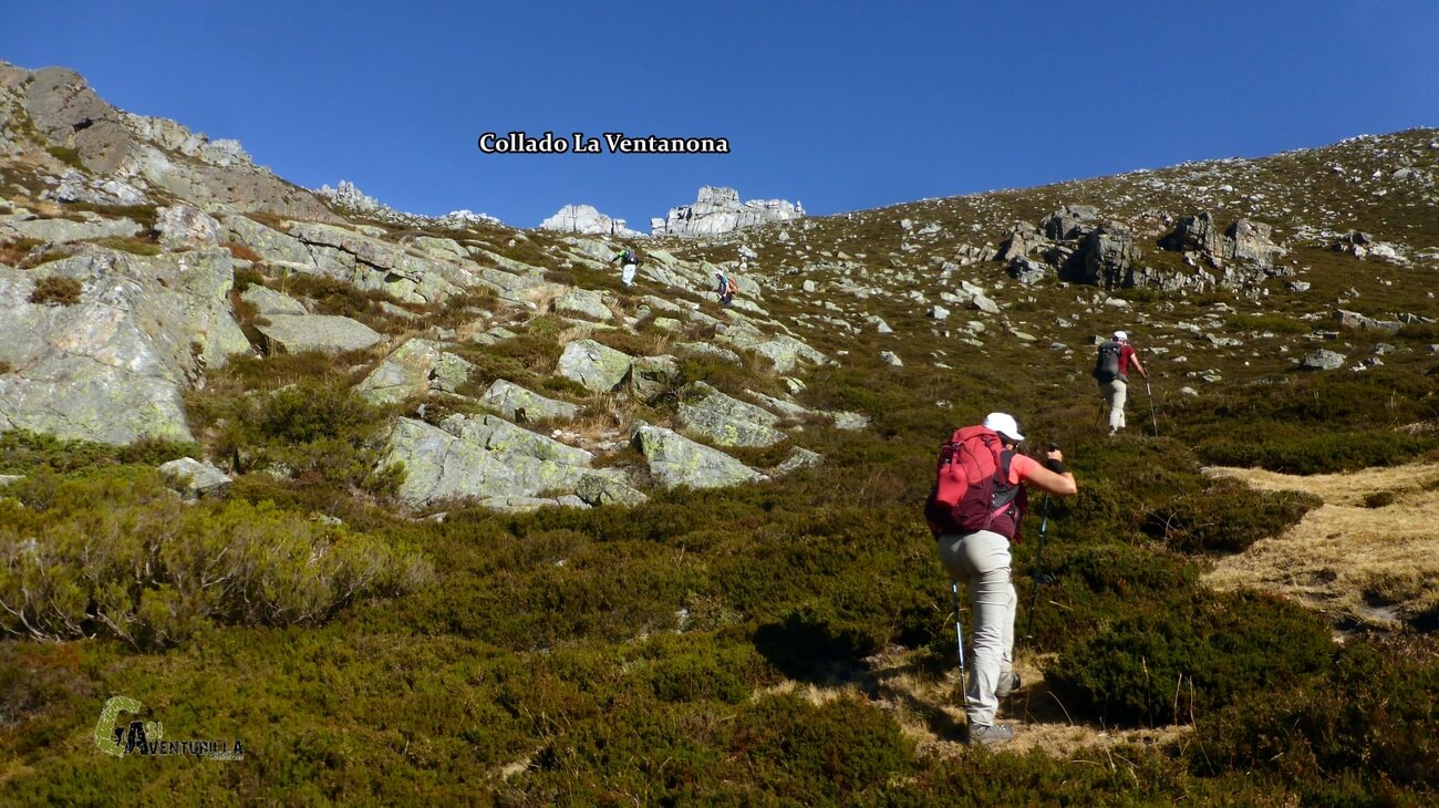 Subiendo al collado de la Ventanona