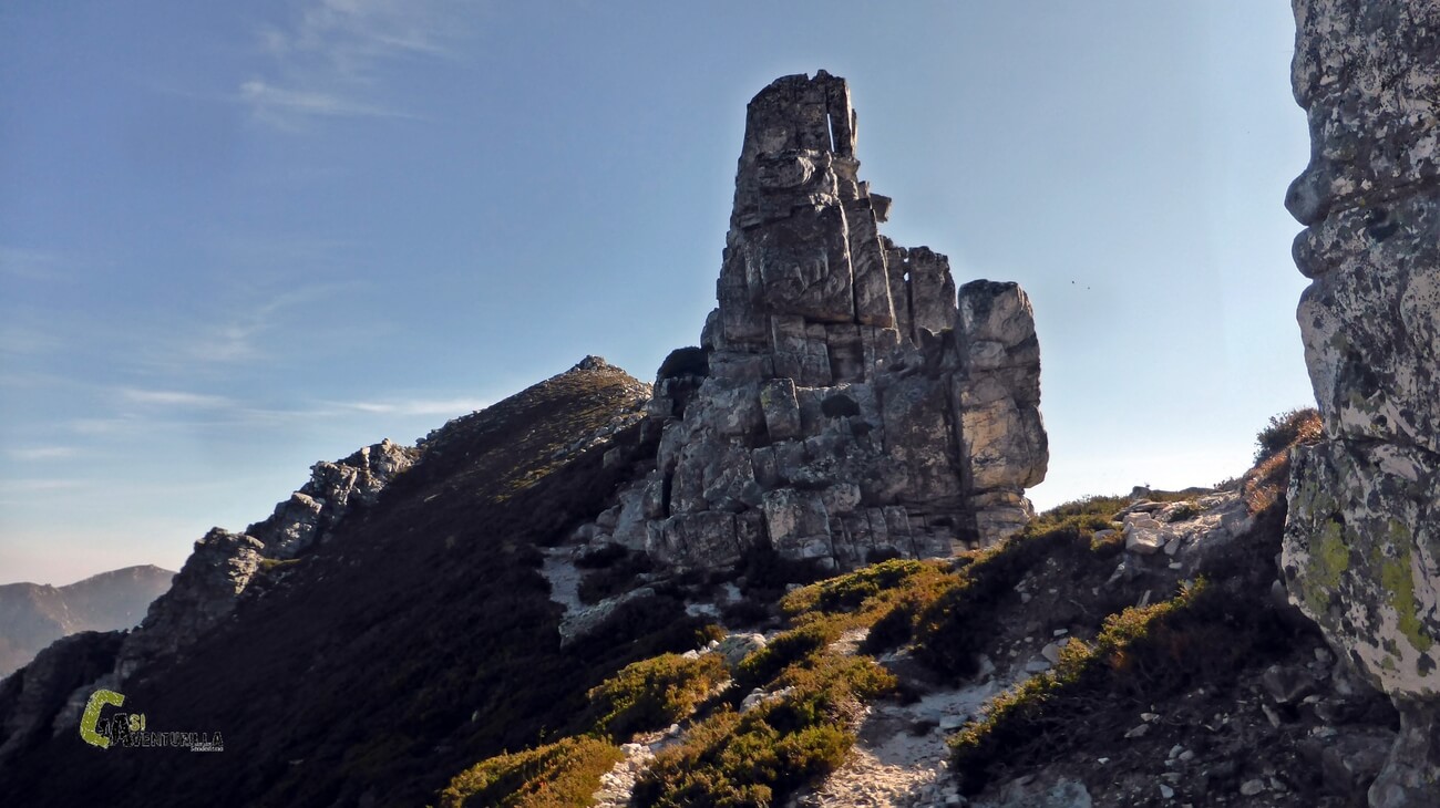 Rocas en el collado de la Ventanona