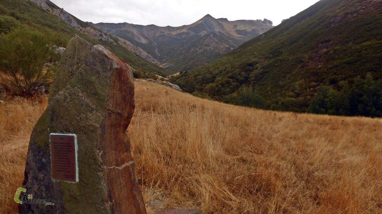 Monolito en el valle de Faro