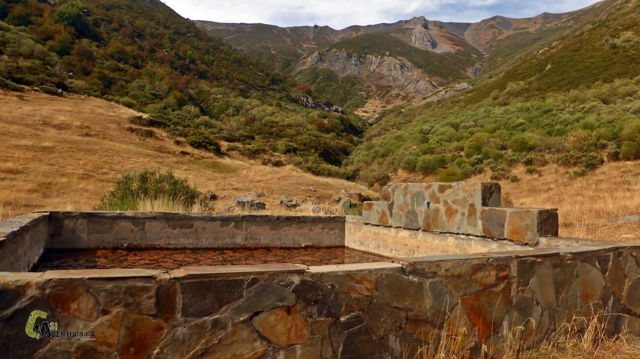 Fuente cerca de la Requejá