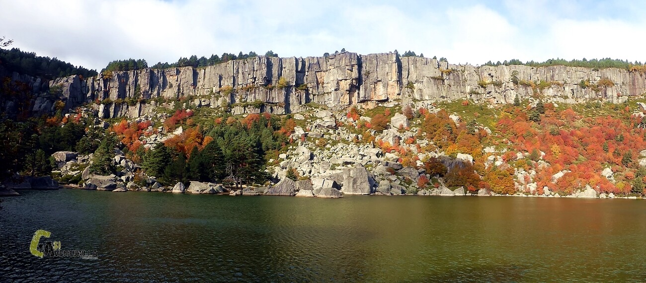 Laguna Negra en otoño