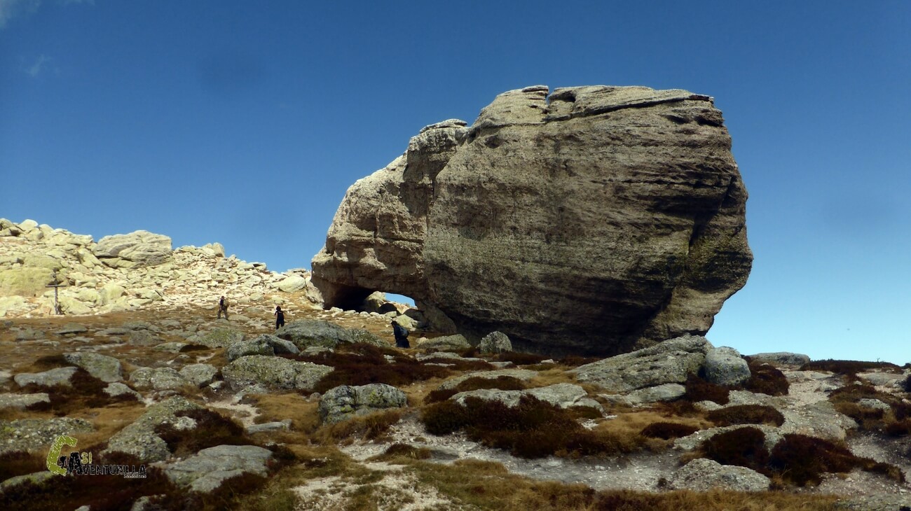 Arco natural de piedra