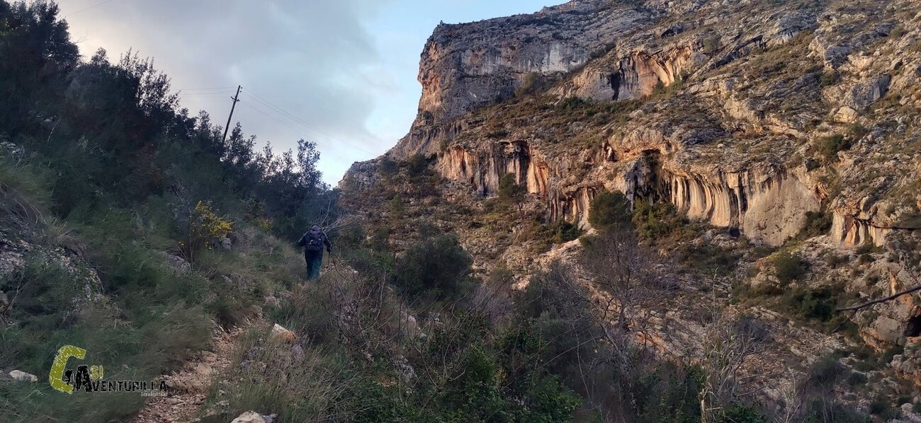 Subiendo por el barranco