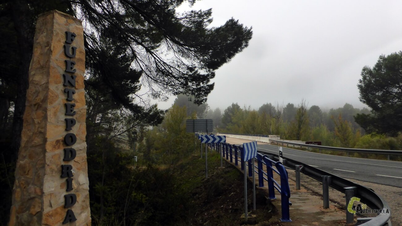 Entrada al balneario de Fuente Podrida