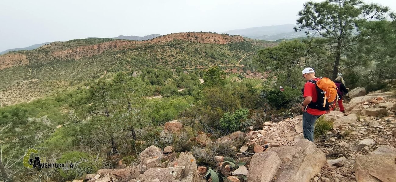 Sendero de bajada desde las antenas de Monte Picaio