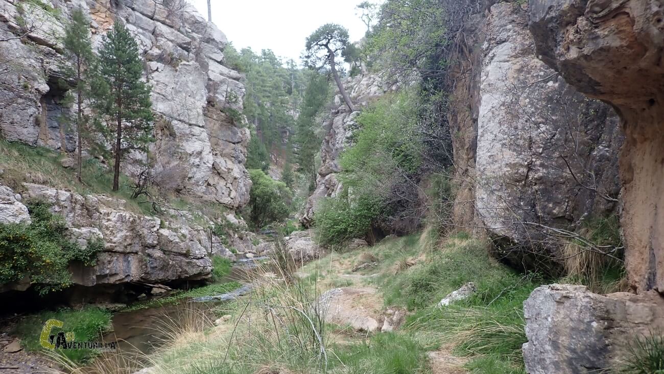 Parte cerrada del Cañon del rio Alcala