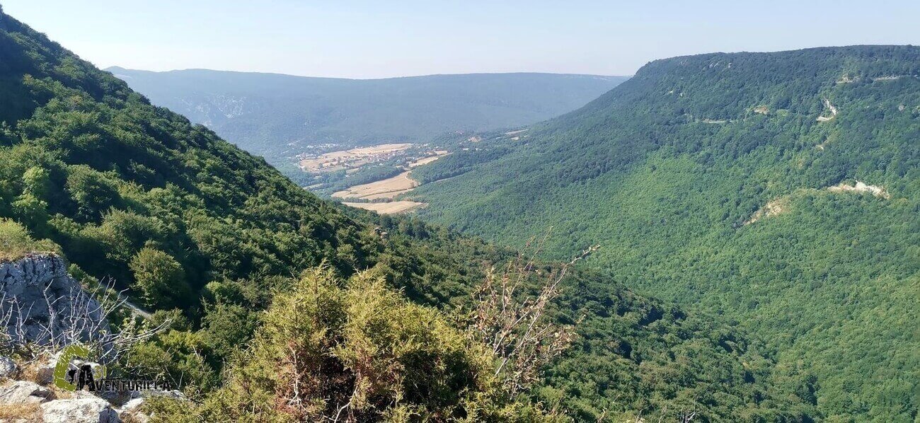 Panoramica hacia el valle de Amescoa