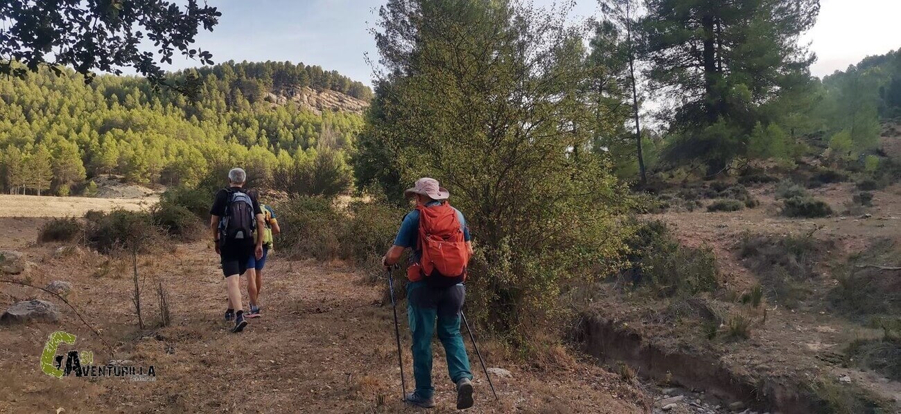 Hacia el barranco de la Hoz en Olba
