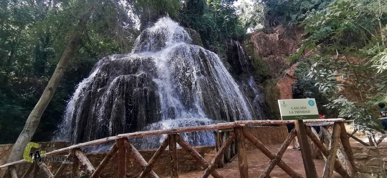 Cascada de la Trinidad en el Monasterio de Piedra