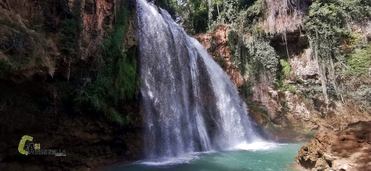 Cascada de la Caprichosa en el Monasterio de Piedra