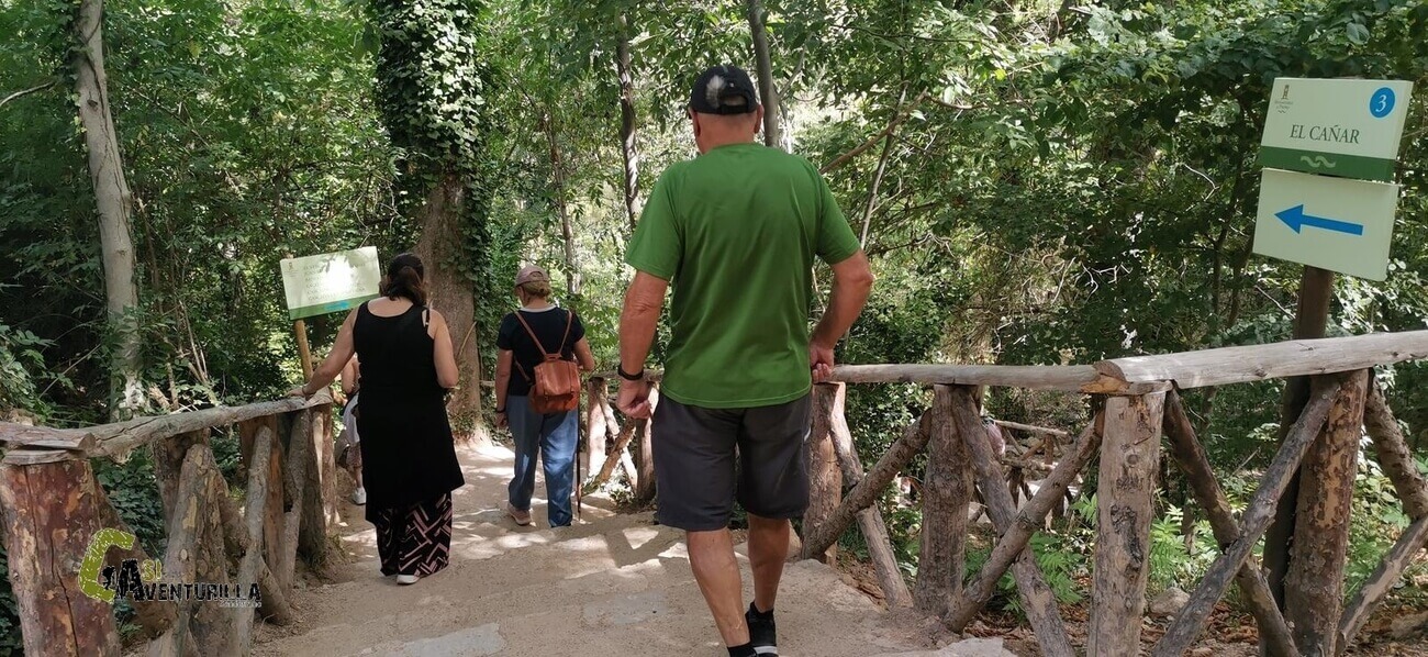Hacia el Cañar en el Monasterio de Piedra