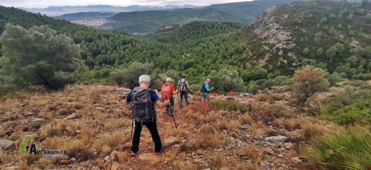 Bajada pronunciada en la montaña