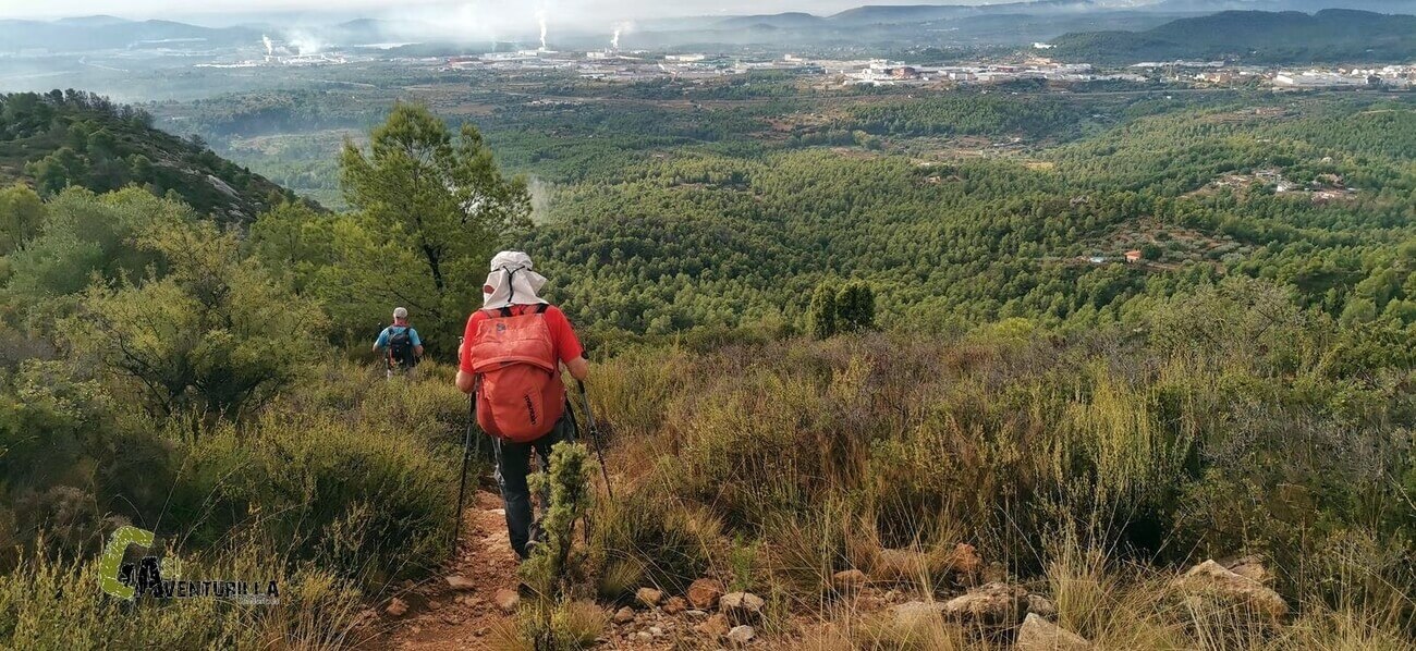 Bajando por sendero