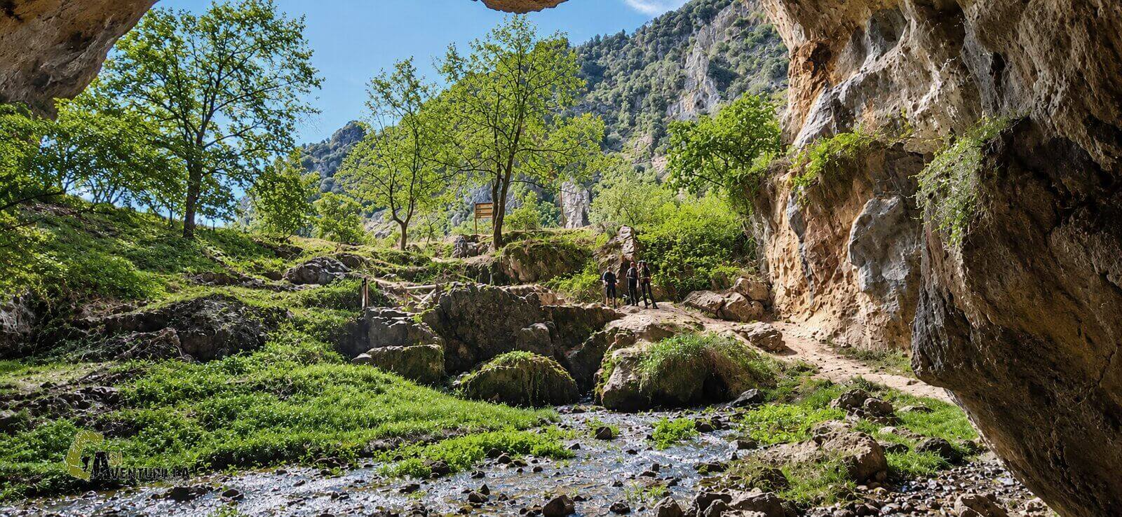 Cueva del Agua en la sierra de Segura